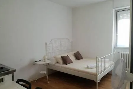 Farini Rooms Milano Italia