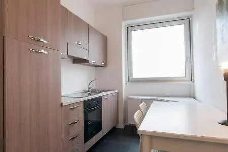 Farini Rooms Milano 0*,  Italia